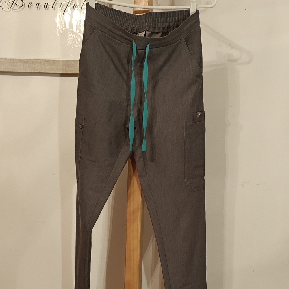 Figs Graphite Yola Scrub Pants